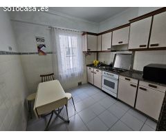 Piso en Alquiler en A Coruña, La Coruña