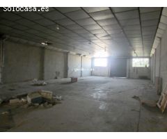 Nave industrial en Venta en Xàtiva, Valencia