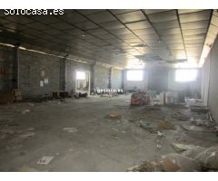 Nave industrial en Venta en Xàtiva, Valencia