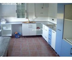 EXCELENTE CHALET 2 EN 1