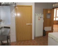 Local comercial en Alquiler en Xàtiva, Valencia