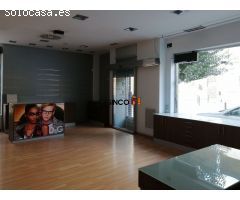 LOCAL COMERCIAL TOTALMENTE ACONDICIONADO EN VENTA