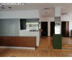 LOCAL COMERCIAL TOTALMENTE ACONDICIONADO EN VENTA