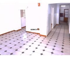 LOCAL COMERCIAL EN SAN RAFAEL