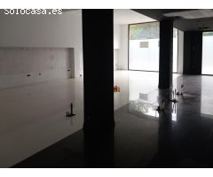 LOCAL COMERCIAL CON SALIDA DE HUMOS EN ALQUILER