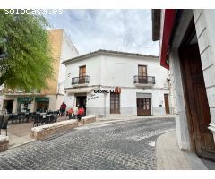VIVIENDA CON LOCAL COMERCIAL EN CHAFLÁN