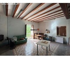 VIVIENDA CON LOCAL COMERCIAL EN CHAFLÁN