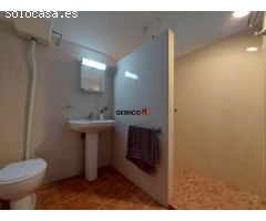CASA DE PUEBLO CÉNTRICA CON PATIO Y TERRAZA