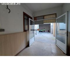 CASA DE PUEBLO CÉNTRICA CON PATIO Y TERRAZA