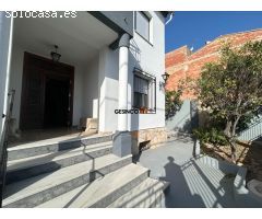 VIVIENDA EN ROTGLA I CORBERA CON AMPLIAS POSIBILIDADES