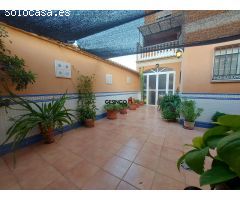 ENCANTADORA CASA UNIFAMILIAR