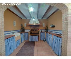 ENCANTADORA CASA UNIFAMILIAR