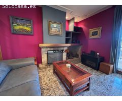 EXCELENTE VIVIENDA CON GARAJE, PATIO Y TERRAZAS