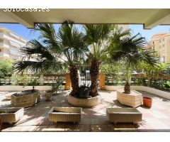 PLANTA BAJA CON GRAN TERRAZA EN LA PLAYA DE GANDIA