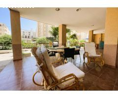 PLANTA BAJA CON GRAN TERRAZA EN LA PLAYA DE GANDIA