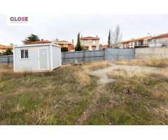 Venta de solar con proyecto de 2 casas pareadas en Ogíjares (Zona Lomalinda)
