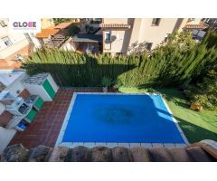 ¡¡¡Tu sueño a la venta!!! Casa pareada en una de las zonas más tranquilas de Granada.