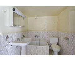 GRAN VIVIENDA PARA REFORMAR EN EL CENTRO DE DILAR