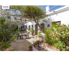 HOSTAL SAN JOSE EN SALOBREÑA