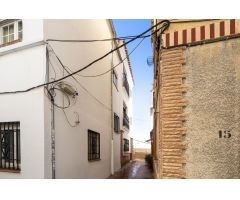 Casa con impresionantes vistas  y licencia turística – Una joya en el corazón de Granada