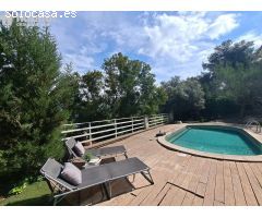 Magnífico chalet en venta en la zona del Taió, Castellví de Rosanes.