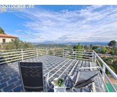 Magnífico chalet en venta en la zona del Taió, Castellví de Rosanes.