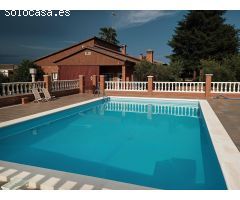 MASQUEFA-CAN PARELLADA, MAGNIFICO CHALET CON PISCINA.