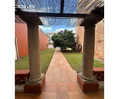 ESPECTACULAR CASA EN ZONA GAVARRA EN CORNELLA DE LLOBREGAT
