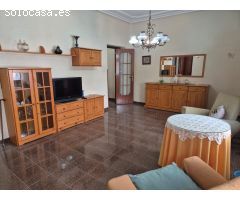 ¡Gran Planta Baja Familiar en Venta en La Unión!