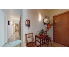 ¿Buscas una vivienda al lado de la playa y con vistas al mar ?