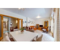 ¿Buscas una vivienda al lado de la playa y con vistas al mar ?