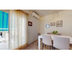 ¿Buscas una vivienda al lado de la playa y con vistas al mar ?