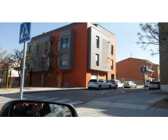 Local comercial en Alquiler en Azuqueca de Henares, Guadalajara