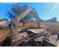 GRAN PARCELA DE 2.320 M/2 CON CASITA DE CAMPO SITUADA EN EL PAGO DEL HUMO.