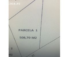 Terreno urbano de 508 m2 para construir vivienda independiente de 242m2 con piscina privada