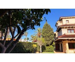 GRAN CHALET INDEPENDIENTE CON PISCINA PRIVADA Y VISTAS DIRECTAS AL MAR EN CABO ROIG