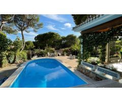 Villa en Venta en Orihuela Costa, Alicante