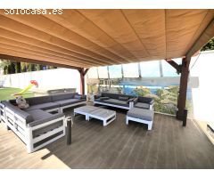 Impresionante villa de lujo a pie de playa en Cabo Roig