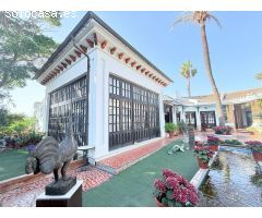 Casa - Galeria con jardin en Campoamor