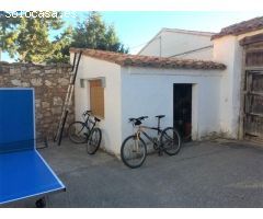 Casa de Pueblo en Venta en Perales del Alfambra, Teruel