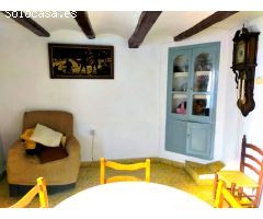 Casa de Pueblo en Venta en Villarroya de los Pinares, Teruel