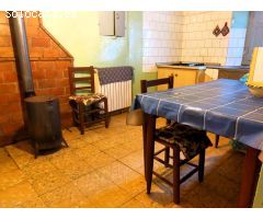 Casa de Pueblo en Venta en Villarroya de los Pinares, Teruel