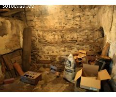Casa de Pueblo en Venta en Villarroya de los Pinares, Teruel