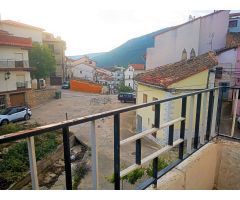 Casa de Pueblo en Venta en La Manzanera, Teruel