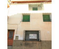 Casa de Pueblo en Venta en Castielfabib, Valencia