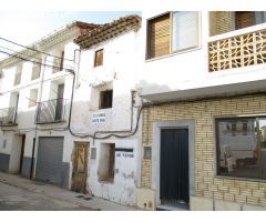 Casa de Pueblo en Venta en Sarrión, Teruel