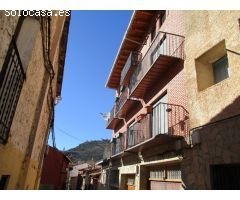 Casa de Pueblo en Venta en Camarena de la Sierra, Teruel