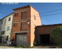 Casa de Pueblo en Venta en La Manzanera, Teruel