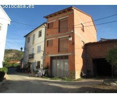 Casa de Pueblo en Venta en La Manzanera, Teruel