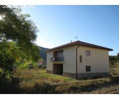 Casa de Pueblo en Venta en La Manzanera, Teruel